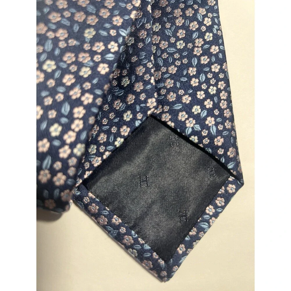 Tommy Hilfiger Men’s Navy Blue Botanical Floral Tie Necktie NWT